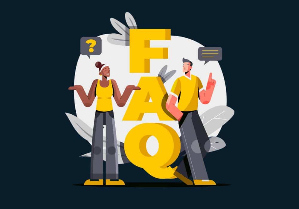 Illustration FAQ avec deux personnages discutant devant les lettres FAQ. Réponses aux questions fréquentes sur les réalisations de sites WordPress à Nantes.